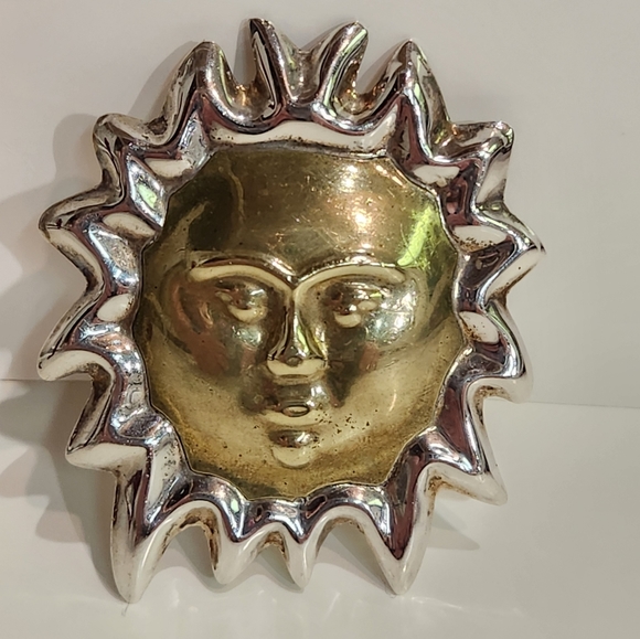 Genuine Vintage Sterling Silver & Gold "2-Tone" SUN Face Pendant/ Brooch - Picture 6 of 12